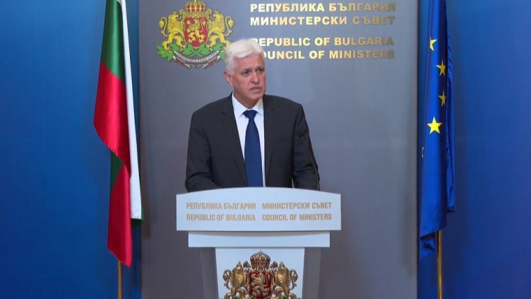 Военният министър: Има риск за националната сигурност на България след указа на Путин (ВИДЕО)