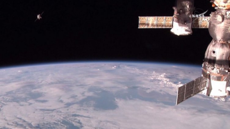 Авария с руски военен спътник в Космоса