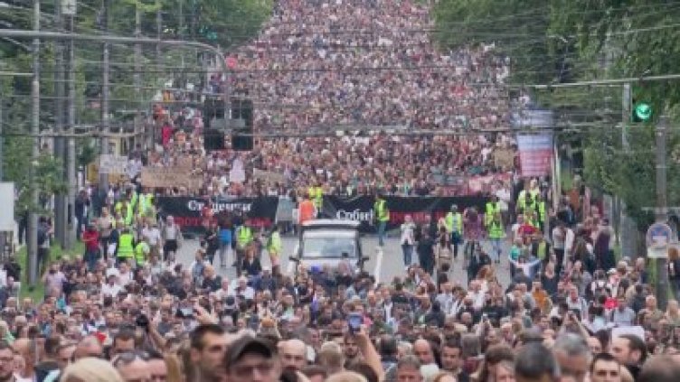 В Сърбия се проведоха антиправителствени протести