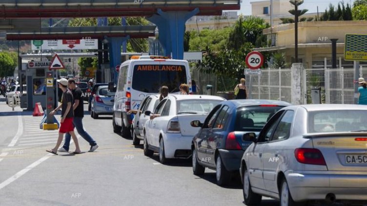 Километрична опашка се изви на ГКПП "Маказа"  