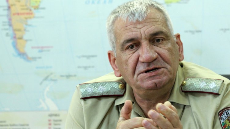 Президентът назначи ген. Андрей Боцев за началник на отбраната