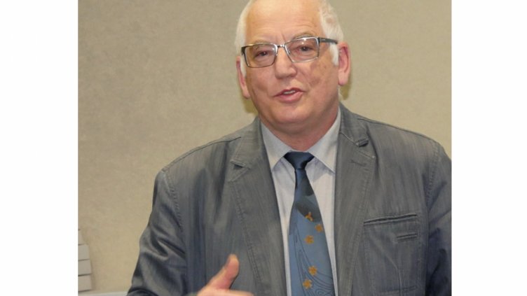 проф. Румен Кишев