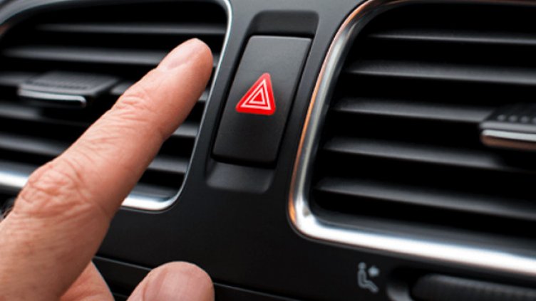 Аварийките не са само за "благодаря". Може да останете и без книжка!