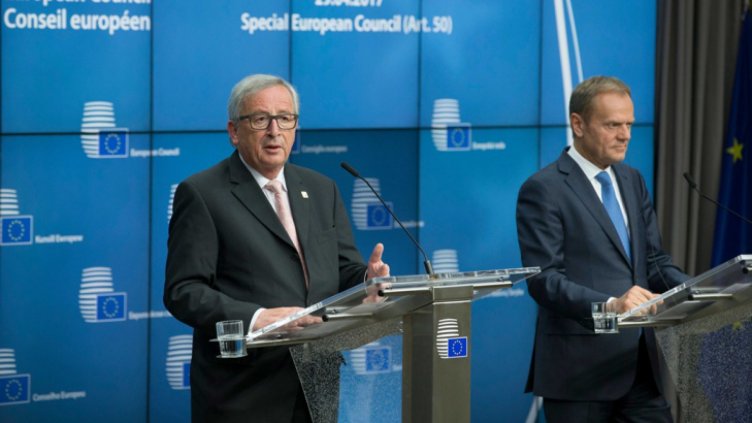 Лидерите на ЕС Юнкер (вляво) и Туск ще преговарят поотделно с трудните партньори Тръмп и Ердоган./БГНЕС-свободен сайт