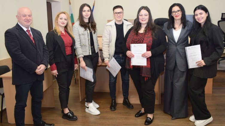 Петима студенти избраха Окръжен съд–Варна за стажа си