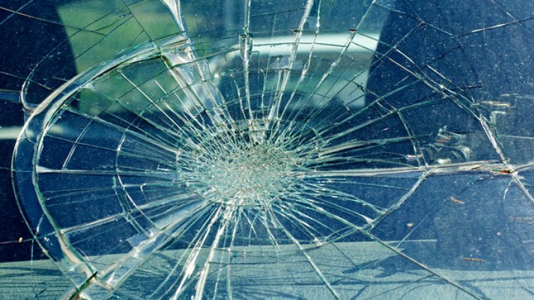 19-годишен стреля по автобуси във Варна