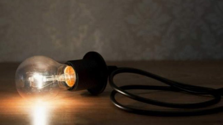 Абонатите в част от центъра на Варна останаха без ток