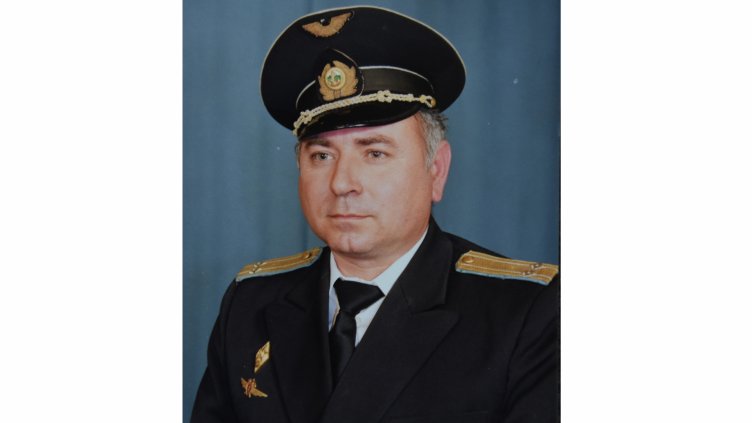 Подпол. инж. Ангел Ангелов: Едновременно съм в двете стихии, морето и небето