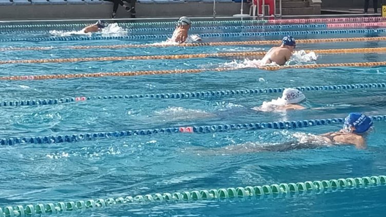 Катя Аврамова и Лъчезар Шумков са победители в плувния турнир Black Sea Cup 2022