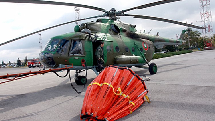 Военните изпратиха хеликоптер заради пожар край Драгоман