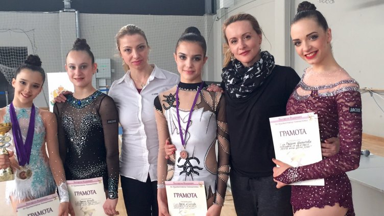 Илиана Раева омагьосана от варненските грации