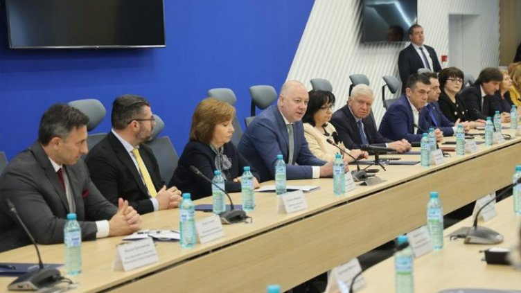 Желязков: Приходните агенции имат пълната подкрепа на кабинета