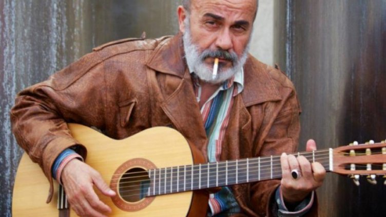 Рецитал със стиснато гърло