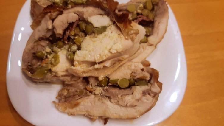 Рецепта на деня: Обезкостено пълнено пиле