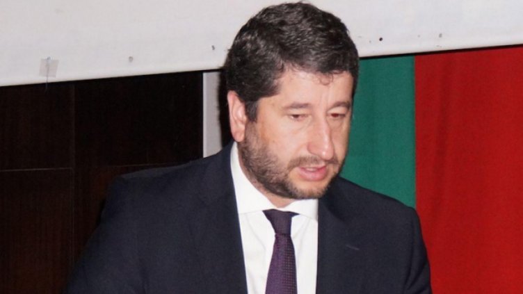 Правосъдният министър Христо Иванов подаде оставка