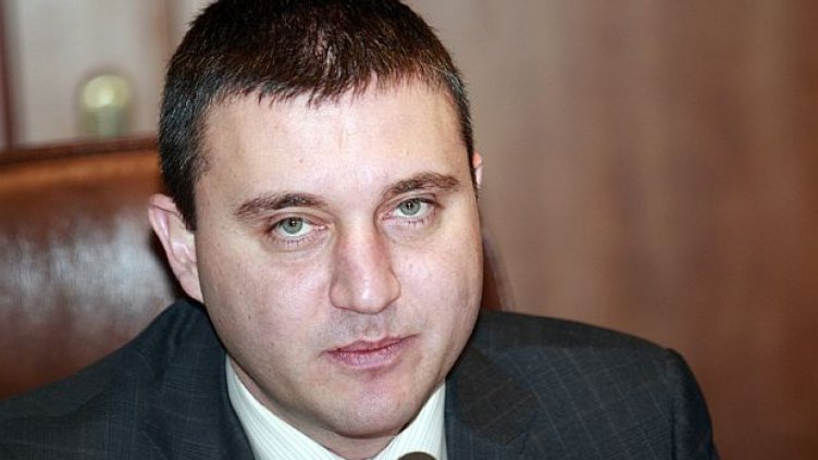 Министър Горанов: НАП прави проверки на произхода на средства