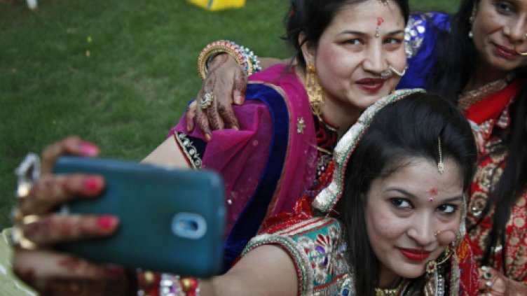 Внимание: Смартфон за 4 долара