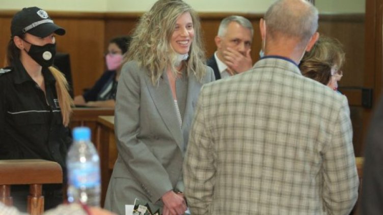 Пуснаха ЛиЛана под домашен арест