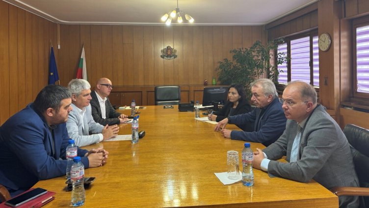 КЗК и КНСБ обединяват усилия срещу спекулата заради еврото