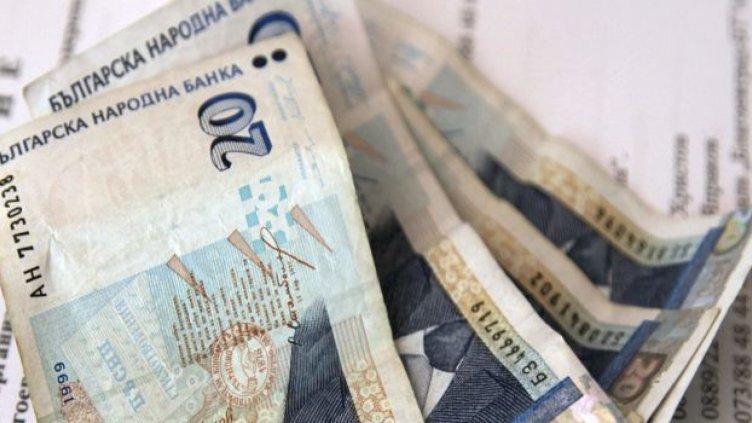 Задържаха провадиец, давал заеми срещу лихва от 50 процента