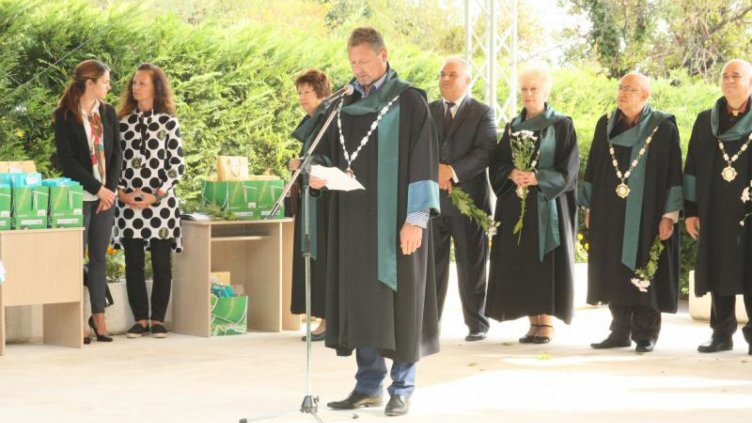 Снимка ВСУ &quot;Черноризец Храбър&quot;