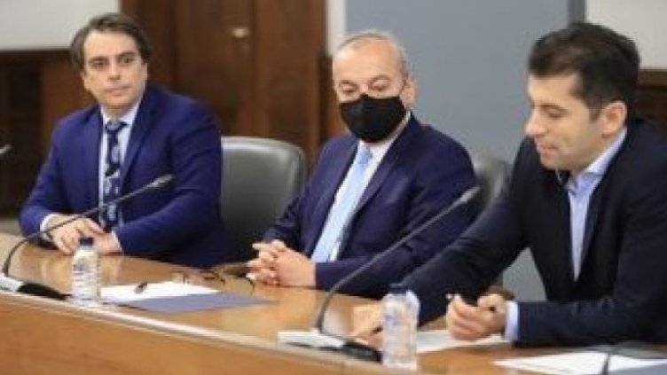 Служебните министри отрязали Слави, не искат Ники Василев за премиер