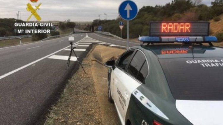 По-високи глоби за богатите ще плащат джигитите на пътя в още една европейска държава