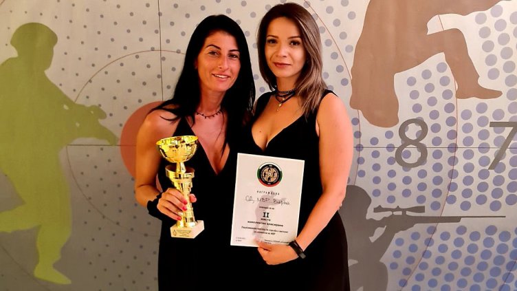 Варненските полицайки са с най-точен мерник