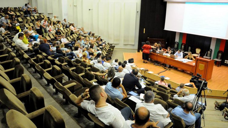 Нови 2 паметника поставят във Варна