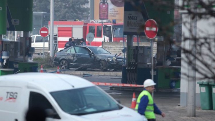 Няма опасност за хората около бензиностанцията на "Цариградско" 