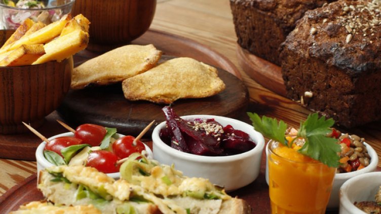 Храните са по-податливи на измами от наркотиците