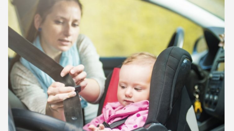 Столче с монтаж обратно на движението е 5 пъти по-безопасно