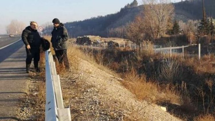 Ужасяваща находка край Исперих: Катаджии се натъкнаха на труп в канавка