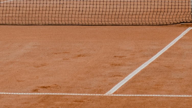 Спряха правата на варненски тенисист по обвинение за залози от 200 000 евро