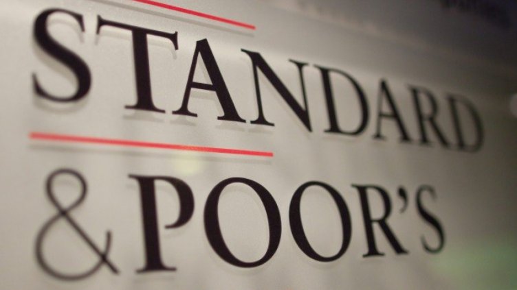 "Стандард енд Пуърс" намали оценката си за кредитния рейтинг на България
