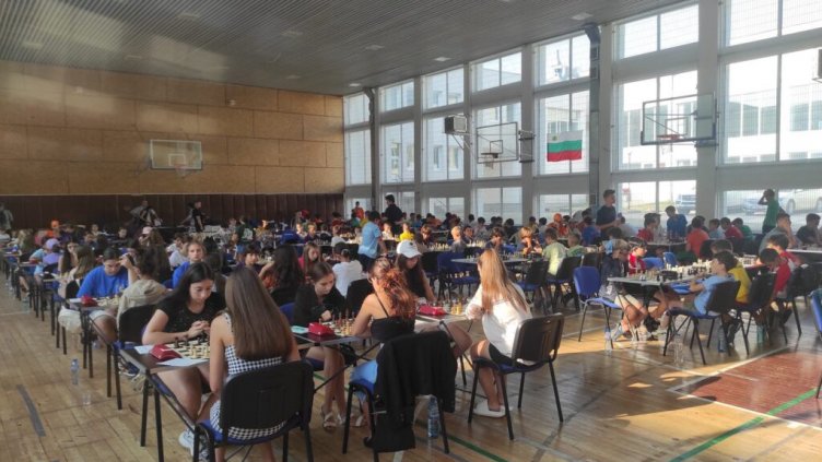 Ясни победителите в 49-ия детски шахматен турнир „Морско конче“ 