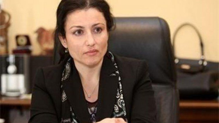 Танева: Няма риск от пренасяне на коронавирус чрез храна