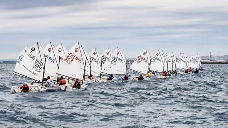 Над 100 яхти участват в 40-та ветроходна регата „Бриз”