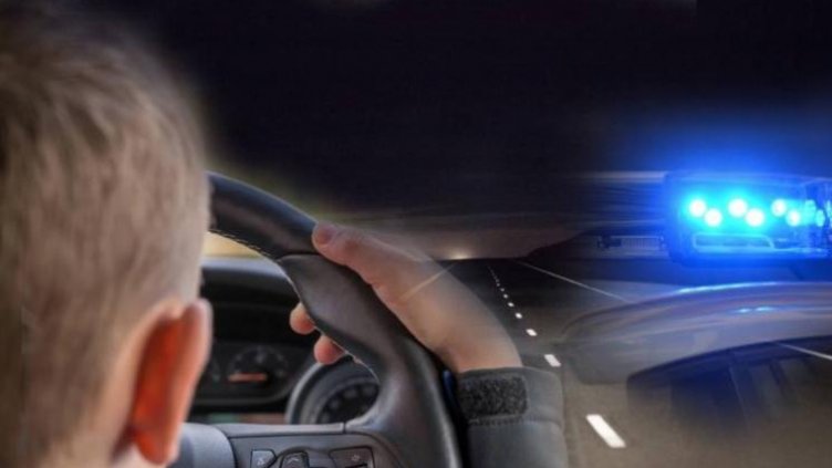 10-годишно подкара учебна кола (Видео)