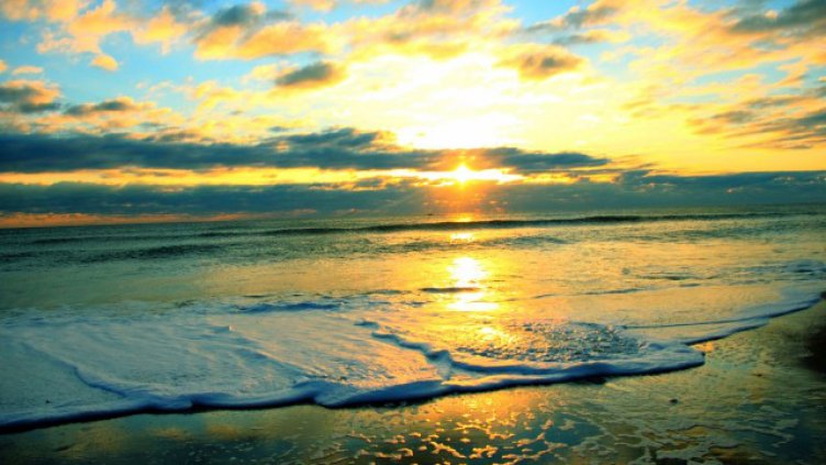 Дъждовете спират, очаква ни слънчева неделя