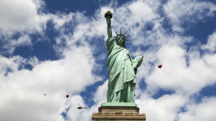 Близо 8 хил. студенти заминават на бригада в САЩ годишно  