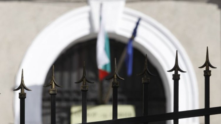 Отпускат 200 нови щатни бройки за надзиратели