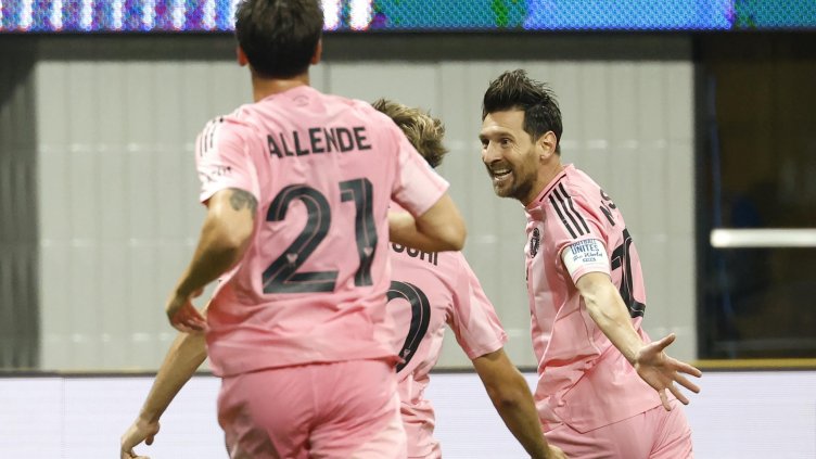 Наказаха Меси и Алба заради отказ за участие в мач