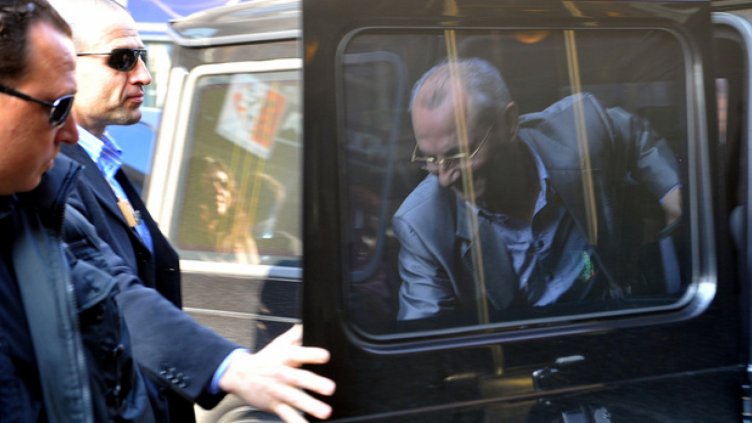 Охраната на Доган струва колкото няколко спрени влака