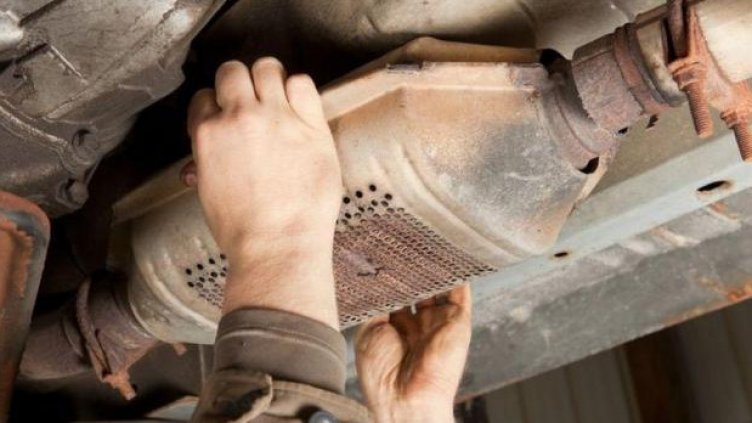 Хванаха поредния крадец на катализатори във "Владиславово"