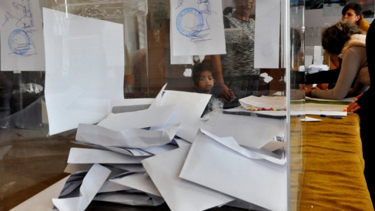 Как гласуваха варненци в националния референдум