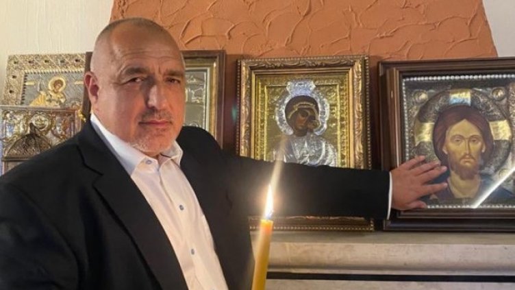 Борисов пръв поздрави българите за Великден