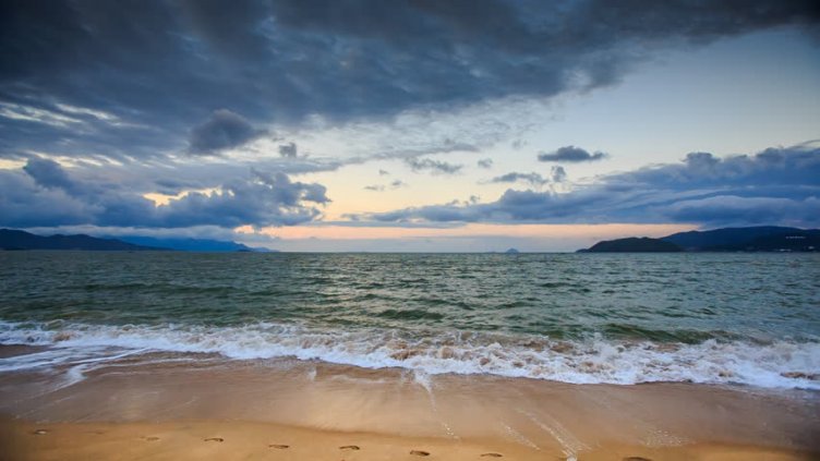 Облаци по Черноморието утре