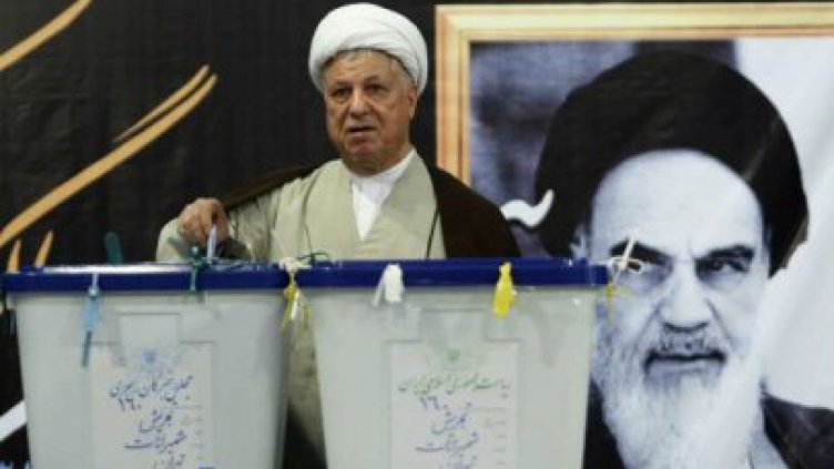 Бившият ирански президент почина от сърдечна криза