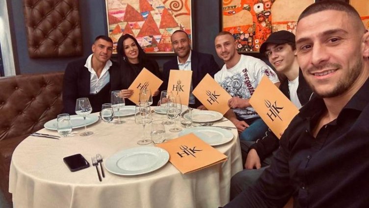 Звезди от SENSHI бяха VIP гости в Hell’s Kitchen България